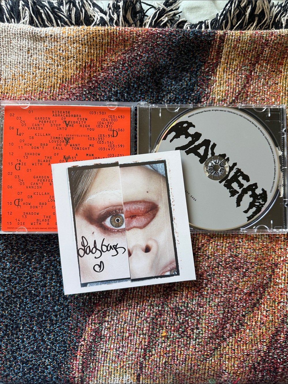 Lady Gaga Mayhem Signed CD Insert Mouth Lips Autograph